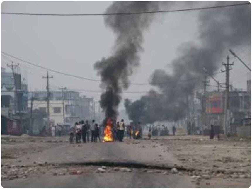 बीरगंज हिंसा: मस्जिद में तोड़फोड़ से मचा बवाल, सुरक्षा बढ़ी, भारत की सीमा पर सतर