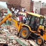 PWD–NHAI ने हटाए अवैध निर्माण, NH-89 पर फिर से खुला रास्ता