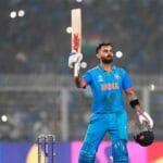 रिकॉर्ड्स के बादशाह कोहली: 28,000 रन सबसे कम पारियों में, सचिन और संगाकारा पीछे