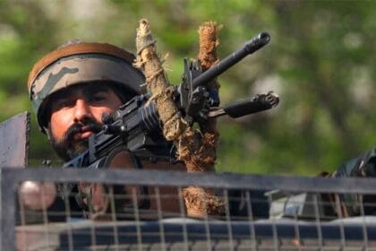 सीमा पर तनाव बढ़ाने की कोशिश: LoC पर कैमरे इंस्टॉल करते समय पाक गोलीबारी, भारत क