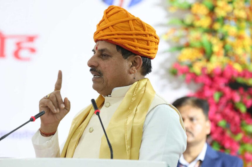 CM मोहन ने लाड़ली बहनों के लिए किया बड़ा ऐलान, बढ़ेगी राशि और मिलेगा रोजगार