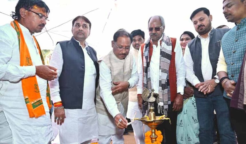 फिल्मों से चमकेगा छत्तीसगढ़: चित्रोत्पला फिल्म सिटी रचेगी रचनात्मक अर्थव्यवस्था