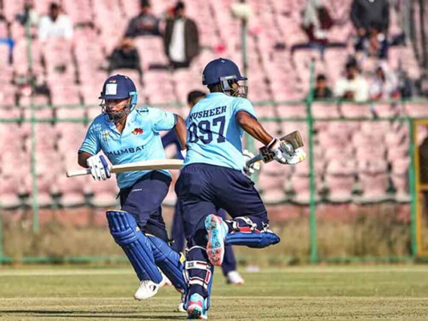 15 गेंदों में फिफ्टी! सरफराज खान ने अभिषेक शर्मा को जमकर कूटा, पंजाब पस्त