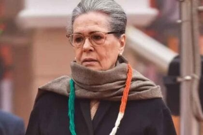 दिल्ली पलूशन बना वजह? सोनिया गांधी को सांस लेने में परेशानी, दोबारा कराया गया एड