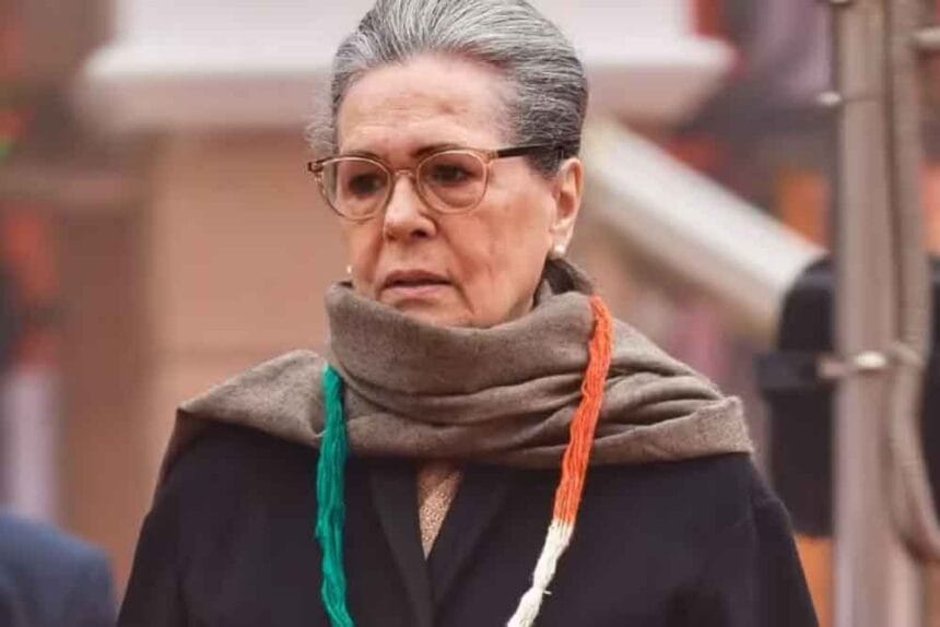दिल्ली पलूशन बना वजह? सोनिया गांधी को सांस लेने में परेशानी, दोबारा कराया गया एड