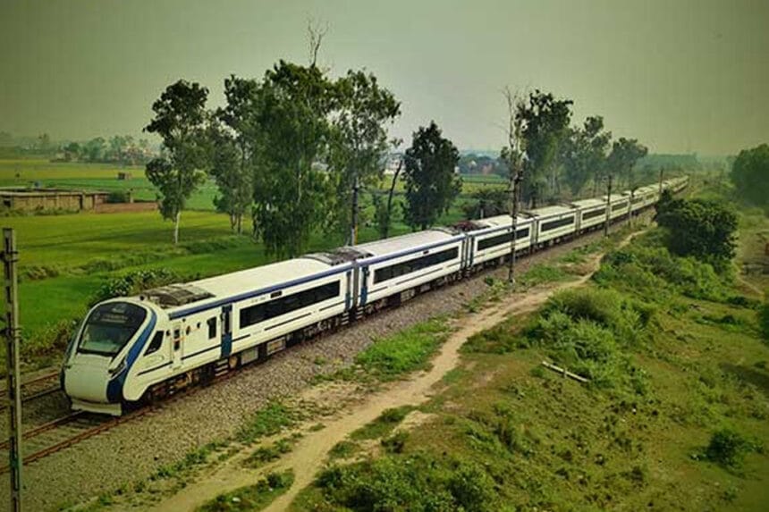 रेलवे की बंपर कमाई: वंदे भारत स्लीपर के पहले सफर में ही हाउसफुल, टिकट 24 घंटे मे