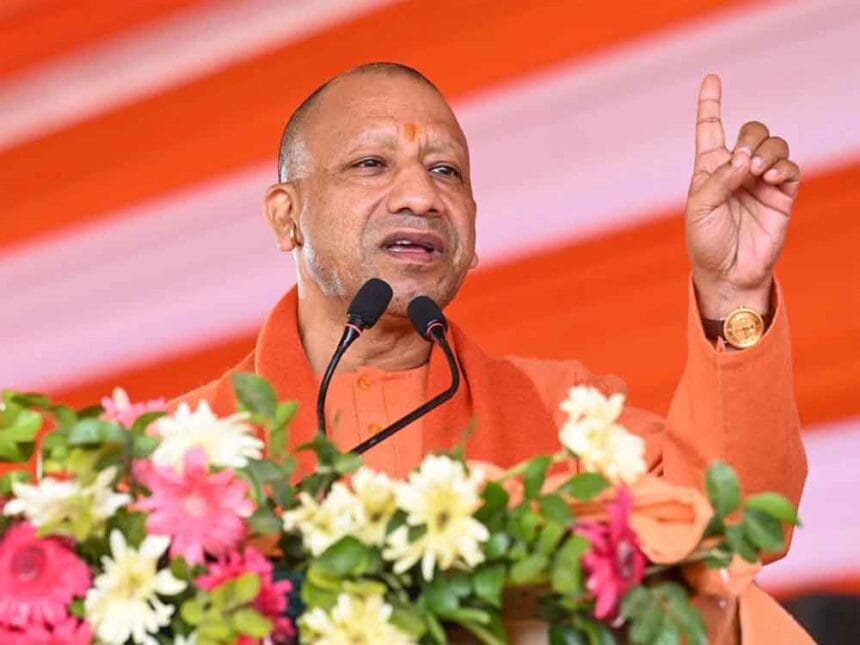 धर्म के नाम पर धोखा! सनातन धर्म को नुकसान पहुंचा रहे ‘कालनेमि’, सीएम योगी बोले—स