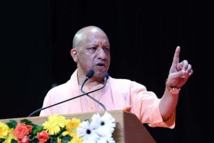 वर्ष 2024 के 17,58,930 की तुलना में वर्ष 2025 में ट्रैफिक रूल उल्लंघन के हुए 13,