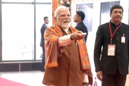 PM मोदी जालंधर में: डेरा सच्चखंड बल्लां में नतमस्तक, आदमपुर एयरपोर्ट को मिला गुर