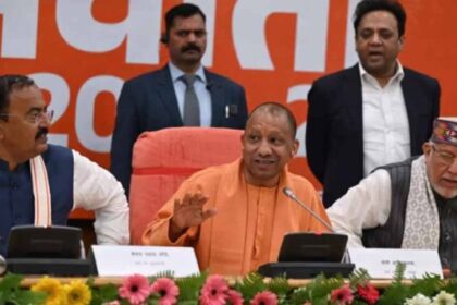 वित्त एवं संसदीय कार्यमंत्री सुरेश कुमार खन्ना ने प्रस्तुत किया वित्तीय वर्ष 202