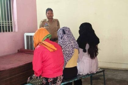 सेक्स रैकेट का भंडाफोड़: बाहरी महिलाओं से कराया जा रहा था देहव्यापार, 5 गिरफ्तार