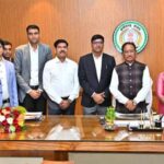 राज्य प्रशासनिक सेवा से आईएएस बने अधिकारियों ने मुख्यमंत्री साय से की मुलाकात