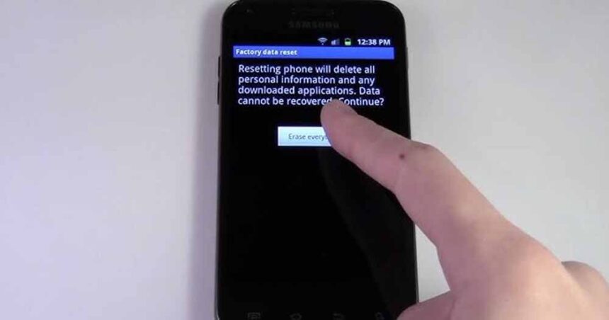 ऐसे करें अपने स्लो स्मार्टफोन को फैक्ट्री रीसेट: मिनटों में मिलेगा नया जैसा परफॉ