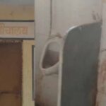 कुक्षी में बालिकाओं के लिए बने शौचालय में पुरुषों के यूरिनल, 3.12 लाख खर्च के बा