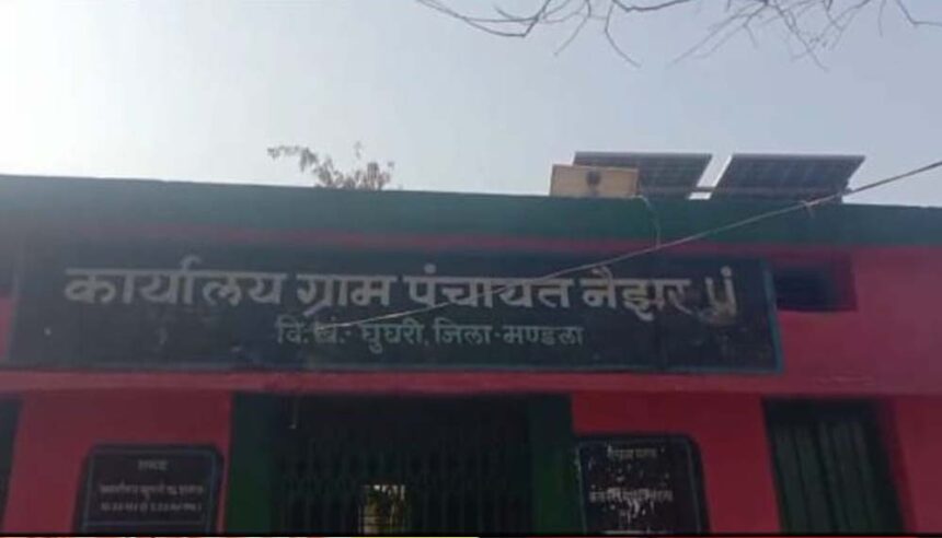 पानी की किल्लत से जूझ रहे नगर वासी