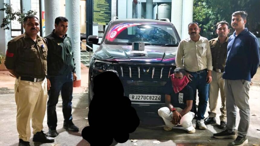 कैब ड्राइवर से मोबाइल लूटने वाले स्कॉर्पियो सवार आरोपी गिरफ्तार,लूट के मोबाइल फो