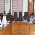 चौहान ने कहा, योजनाओं का लाभ पात्रों तक पारदर्शी और समयबद्ध तरीके से पहुंचना चाह