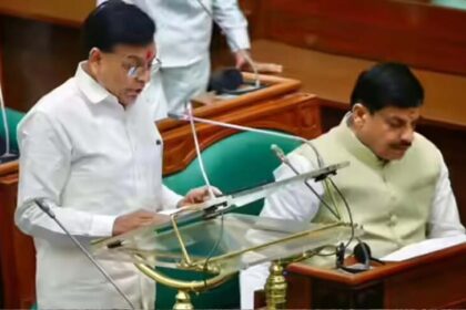 सरकार का बड़ा ऐलान: किसानों के लिए 1 लाख सोलर पंप और 25 हजार करोड़ रुपये का ऋण प