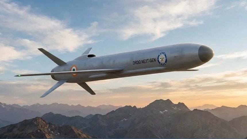 नया हथियार ‘स्टील्थ’ क्रूज मिसाइल, रेंज 700 KM, आयरन डोम और अन्य डिफेंस सिस्टम भ