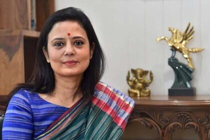 कुत्ते को लेकर विवाद: महुआ मोइत्रा ने पूर्व प्रेमी के खिलाफ दायर किया हाईकोर्ट म