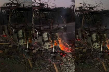 मध्य प्रदेश में कांवड़ियों का तांडव, ई-रिक्शा फूंका, चालक को पीटकर अधमरा छोड़ा