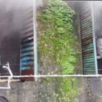 झारखंड के स्कूल में आग का तांडव, कमरे से उठती लपटें देख अफरा-तफरी