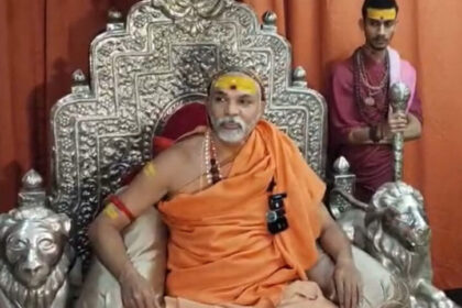 माघ मेले की घटना पर अविमुक्तेश्वरानंद का कटाक्ष, बोले—बटुक पूजन से नहीं मिलेगा प