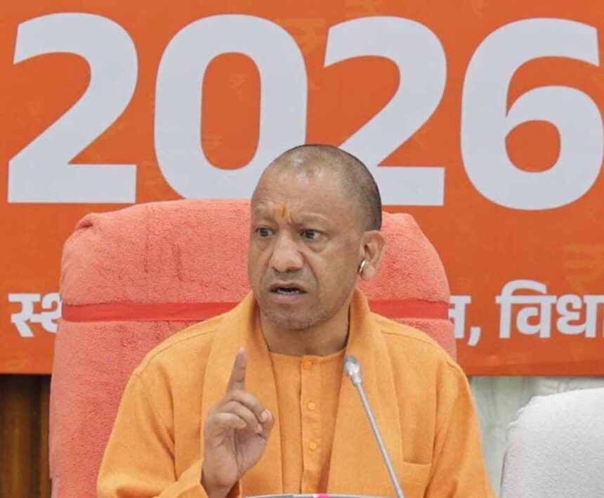 स्वामी विवेकानंद युवा सशक्तिकरण योजना के तहत टैबलेट और स्मार्टफोन के लिए बजट में