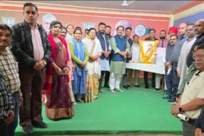 भाजपा कार्यालय मंडला में श्रद्धा एवं सम्मान के साथ मनाई गई संत रविदास जयंती