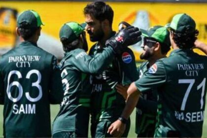 नीदरलैंड्स से भिड़कर पसीने-पसीने हुआ पाकिस्तान, आखिरी ओवर में हासिल की मुश्किल ज