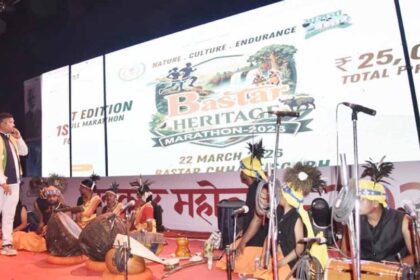 वन मंत्री  केदार कश्यप ने चित्रकोट महोत्सव के दौरान किया बस्तर हेरिटेज मैराथन के
