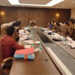 रायपुर आईजी ने पुलिस अधीक्षकों को अपराध और सड़क दुर्घटनाएं रोकने के दिए सख्त निर