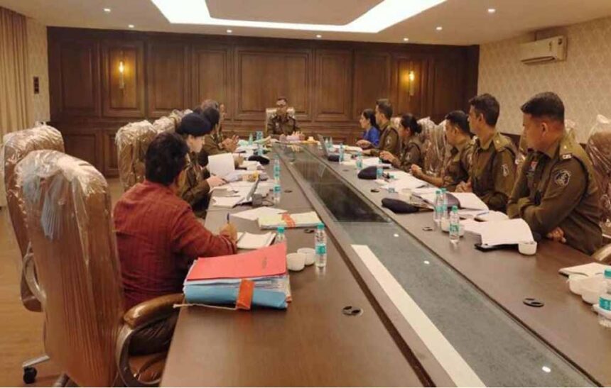 रायपुर आईजी ने पुलिस अधीक्षकों को अपराध और सड़क दुर्घटनाएं रोकने के दिए सख्त निर 1 रायपुर आईजी ने पुलिस अधीक्षकों को अपराध और सड़क दुर्घटनाएं रोकने के दिए सख्त निर
