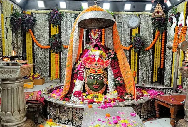 भस्म आरती में भगवान को चढ़ेगा हर्बल गुलाल, महाकाल रंगोत्सव की धूम आज से 1 भस्म आरती में भगवान को चढ़ेगा हर्बल गुलाल, महाकाल रंगोत्सव की धूम आज से