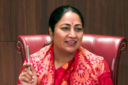 सीएम रेखा का बड़ा बयान: दिल्ली के कूड़े के पहाड़ कब तक होंगे समाप्त?