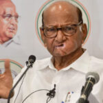 शरद पवार की तबीयत में गिरावट, अस्पताल में कराया गया भर्ती