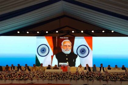 कानून-व्यवस्था से निवेश तक: पिछली सरकारों पर योगी का बड़ा हमला