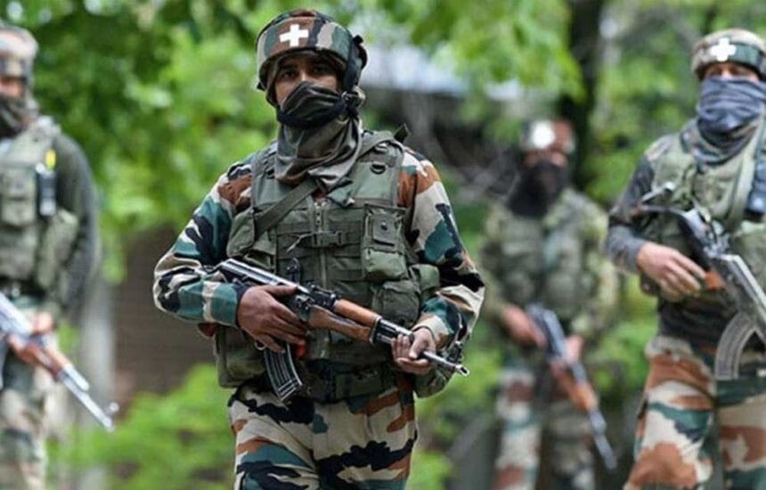उधमपुर मुठभेड़: सुरक्षा बलों ने दो आतंकवादियों को किया समाप्त, इलाके में कड़ी सु 1 उधमपुर मुठभेड़: सुरक्षा बलों ने दो आतंकवादियों को किया समाप्त, इलाके में कड़ी सु