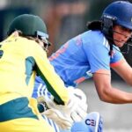 टीम इंडिया की मजबूत पकड़, लक्ष्य का पीछा करते हुए ऑस्ट्रेलिया लड़खड़ाया