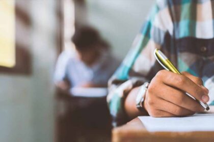 डिजिटल हुआ मूल्यांकन! CBSE ने 12वीं बोर्ड के लिए लॉन्च किया ऑन-स्क्रीन मार्किंग