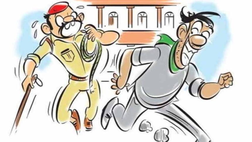 कुशीनगर एक्सप्रेस के एसी कोच में 80 हजार का मोबाइल चोरी