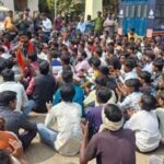 सिहोरा में बढ़ा तनाव, आमने-सामने आए दो गुट; पुलिस ने खदेड़कर भगाया