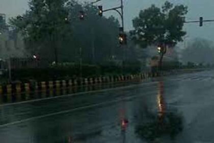 IMD का हाई अलर्ट: 1 से 3 मार्च तक तेज बारिश और बिजली गिरने का खतरा, सतर्क रहें य