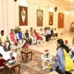 राज्यपाल पटेल से केरल राज्य के पार्षदगणों ने की मुलाकात