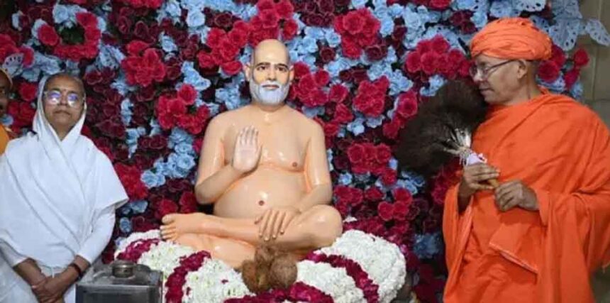 आस्था का महाकुंभ: रतलाम के शीतलतीर्थ कैलाश पर्वत पर आदिनाथ भगवान का महामस्तकाभिष