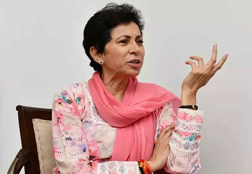 सैलजा का सरकार पर निशाना: हरियाणा में कानून व्यवस्था चरमराई, अपराधी बेखौफ