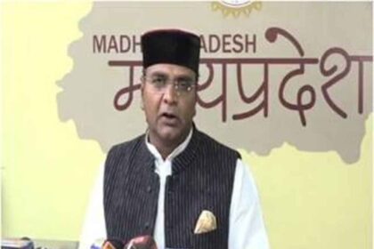 आध्यात्म के साथ सेवा ही सनातन दर्शन – मंत्री विश्वास कैलाश सारंग