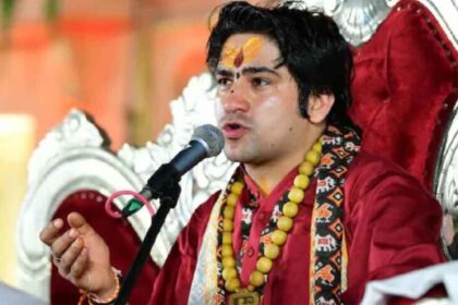 ‘उधार नहीं रखते हिसाब’—कुबेरेश्वर धाम से धीरेंद्र शास्त्री का सख्त संदेश