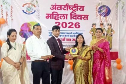 महिला दिवस पर पत्रकार कमरून निशा को कोरिया पुलिस का सम्मान, महिला सशक्तिकरण में