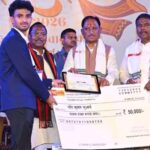 मुख्यमंत्री विष्णु देव साय का बयान: बस्तर क्षेत्र में खुशहाली और शांति की ओर हो